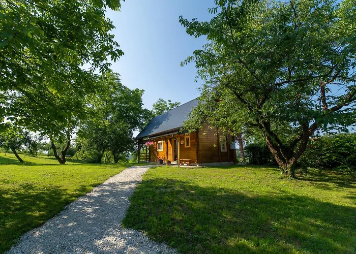 Wooden House Jela